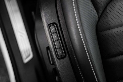 2026 Volkswagen Atlas Cross Sport 2.0T SEL R-Line Black 4MOTION