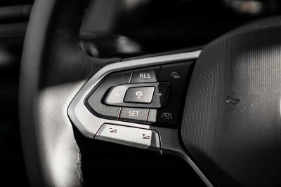 2026 Volkswagen Atlas Cross Sport 2.0T SEL R-Line Black 4MOTION