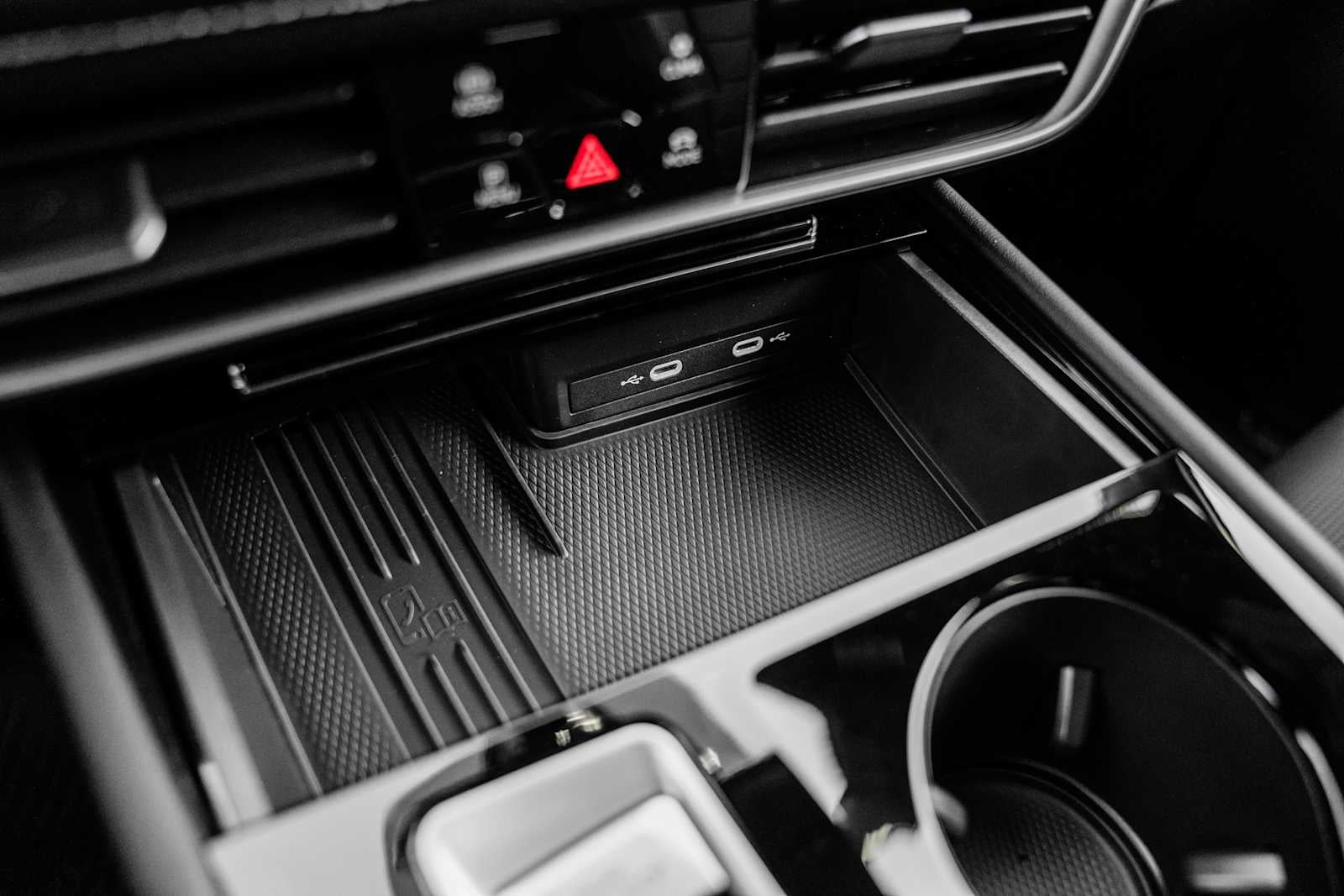 2026 Volkswagen Atlas Cross Sport 2.0T SEL R-Line Black 4MOTION