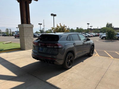 2026 Volkswagen Atlas Cross Sport 2.0T SEL R-Line Black