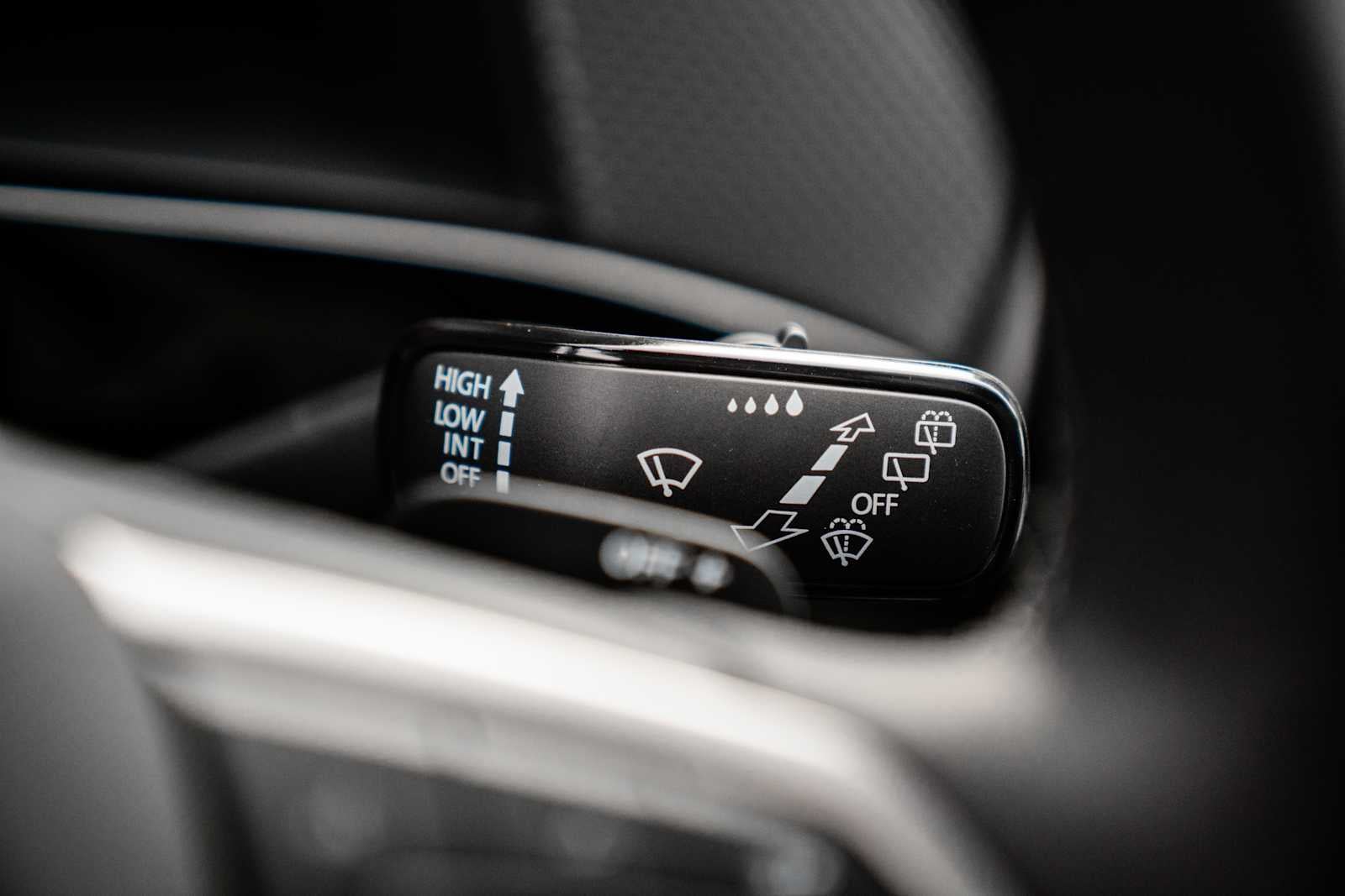 2026 Volkswagen Atlas Cross Sport 2.0T SEL R-Line Black 4MOTION