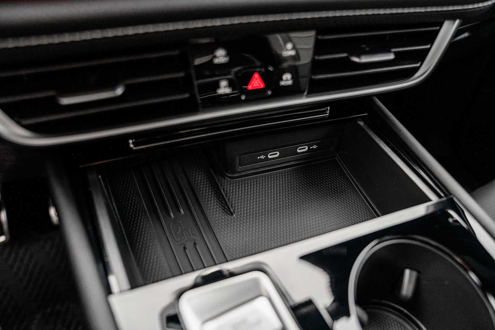 2026 Volkswagen Atlas Cross Sport 2.0T SEL R-Line Black 4MOTION