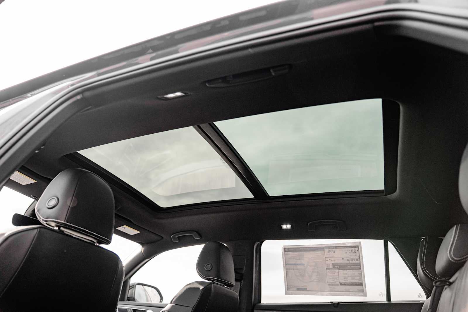 2026 Volkswagen Atlas Cross Sport 2.0T SEL R-Line Black 4MOTION