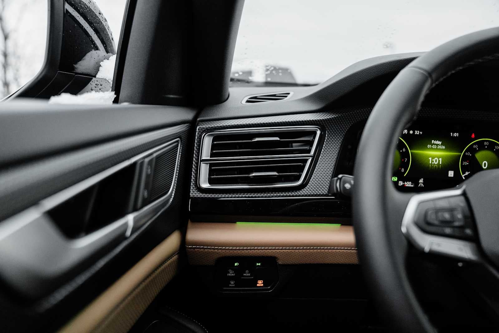 2026 Volkswagen Atlas Cross Sport 2.0T SEL 4MOTION