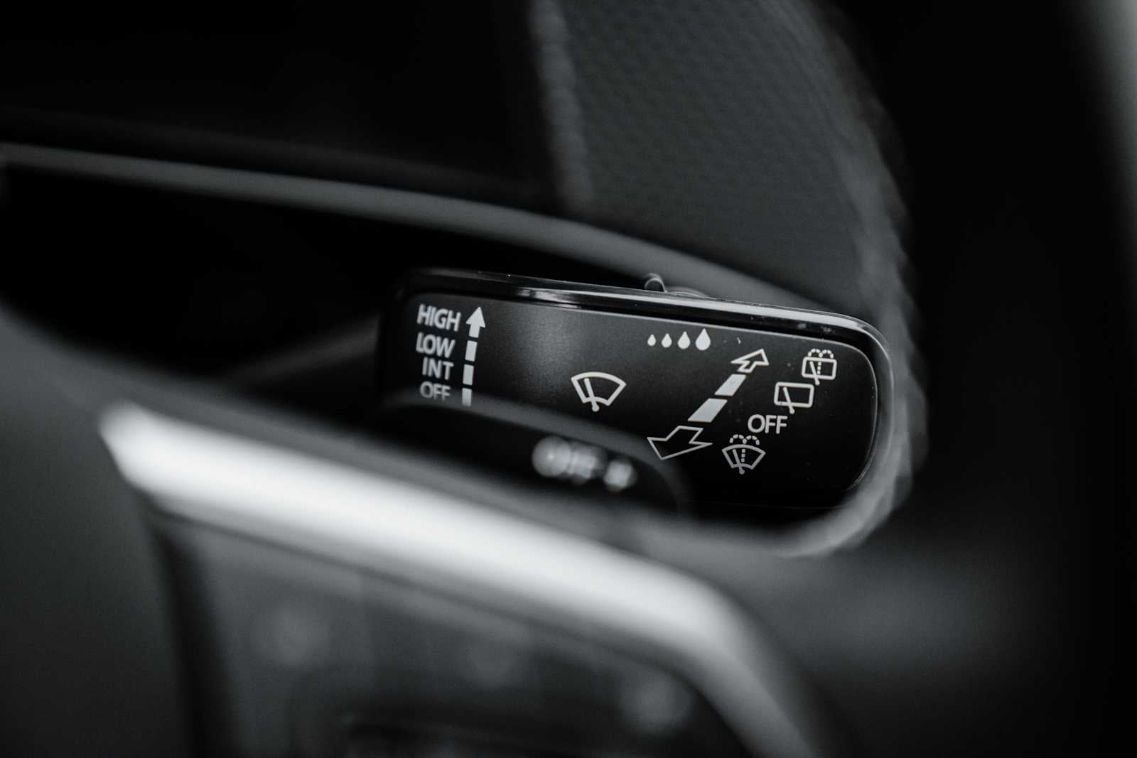 2026 Volkswagen Atlas Cross Sport 2.0T SEL 4MOTION