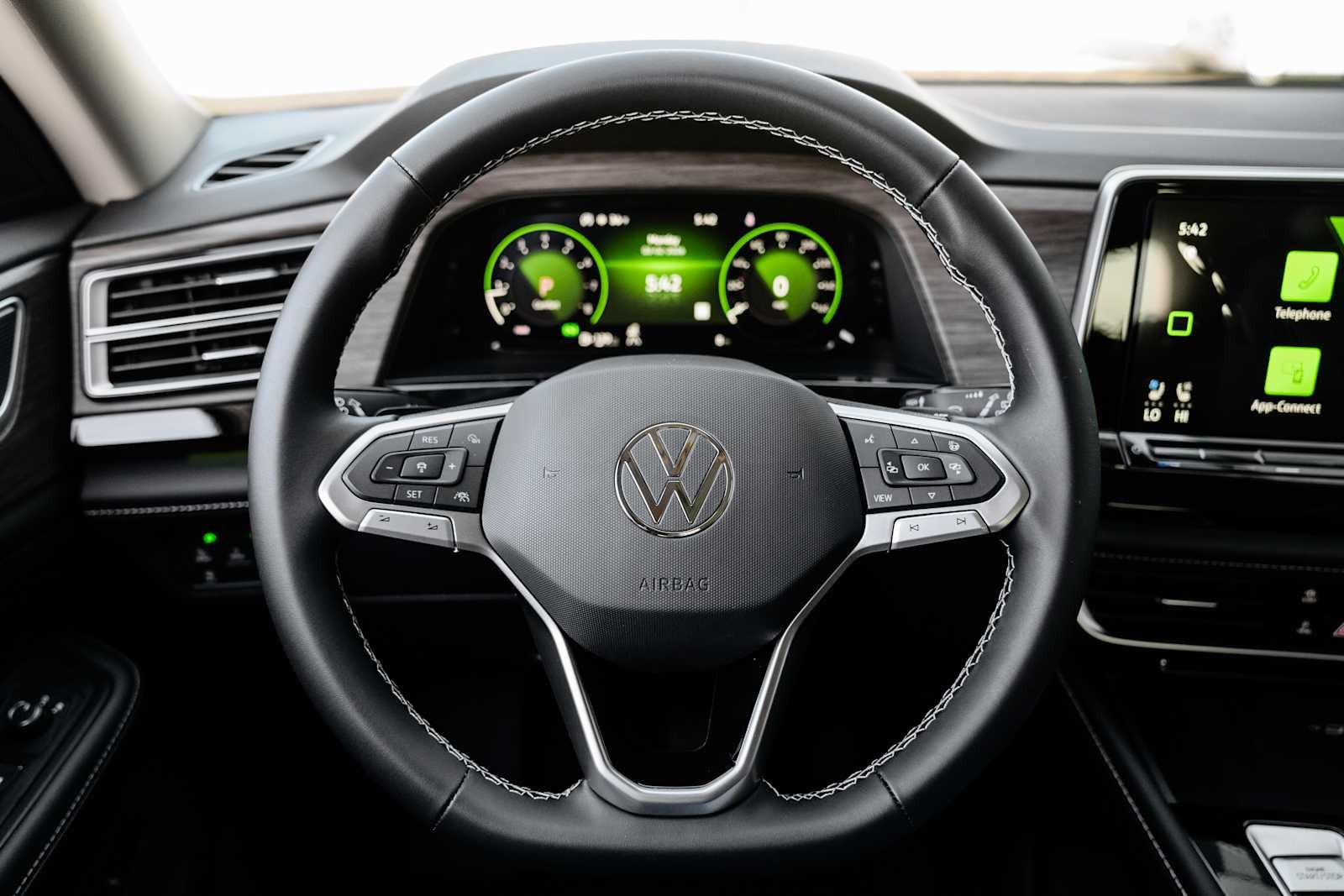 2026 Volkswagen Atlas 2.0T SEL 4MOTION