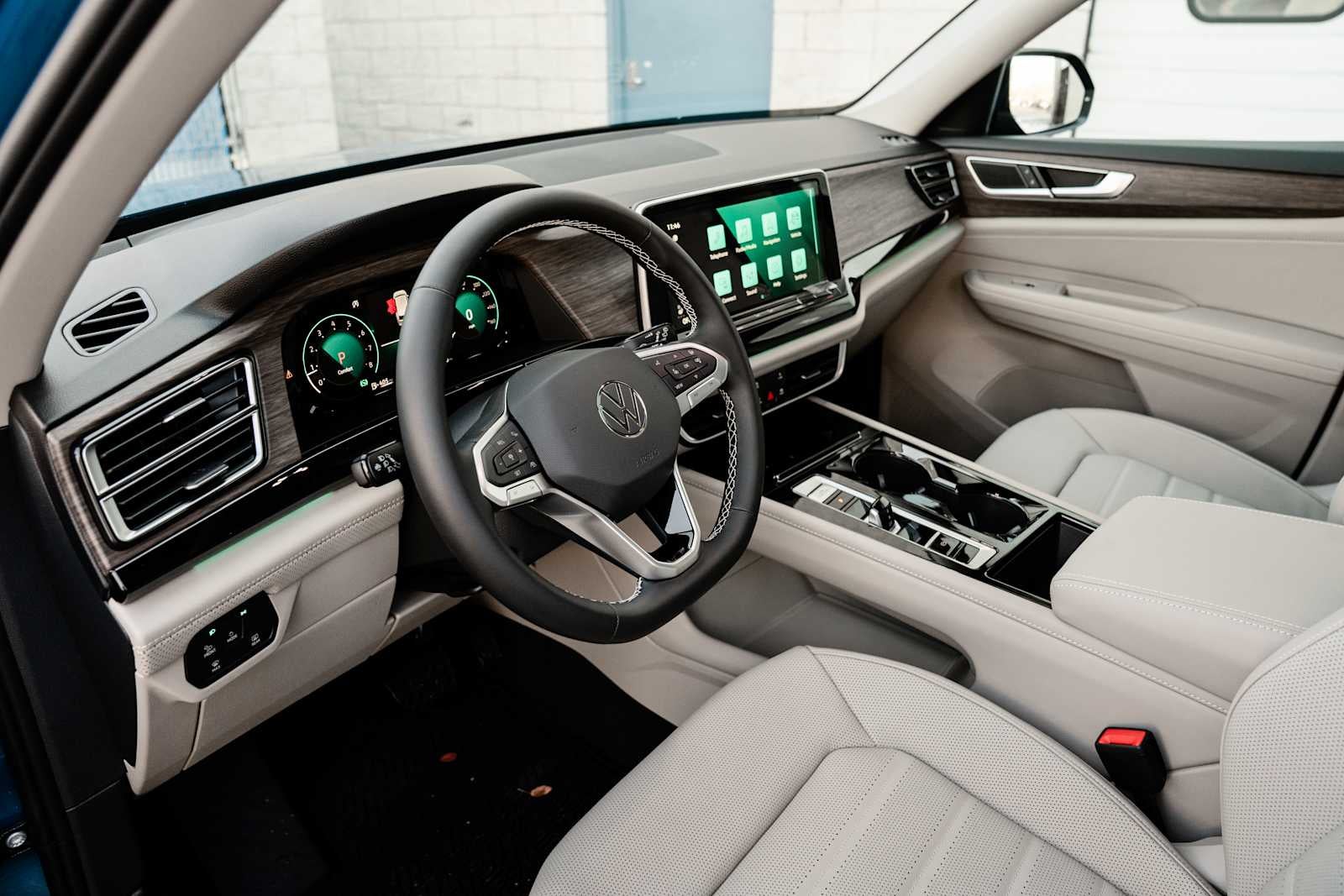 2026 Volkswagen Atlas 2.0T SEL