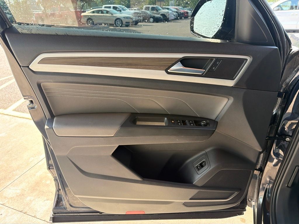2023 Volkswagen Atlas 2.0T SEL