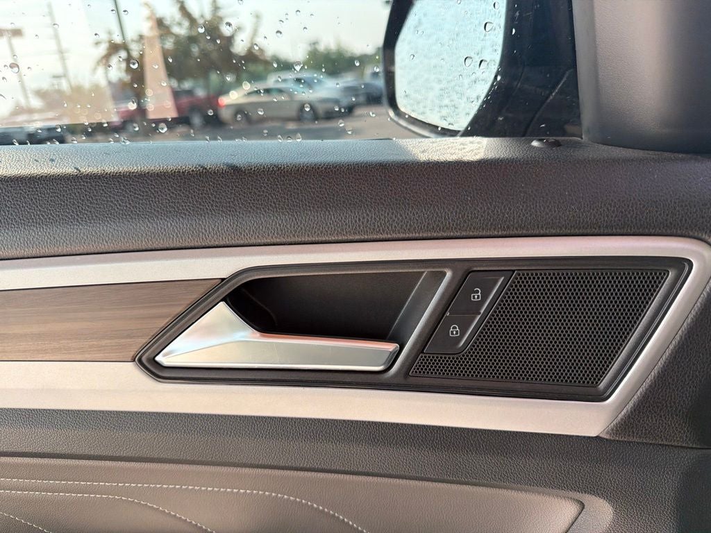 2023 Volkswagen Atlas 2.0T SEL