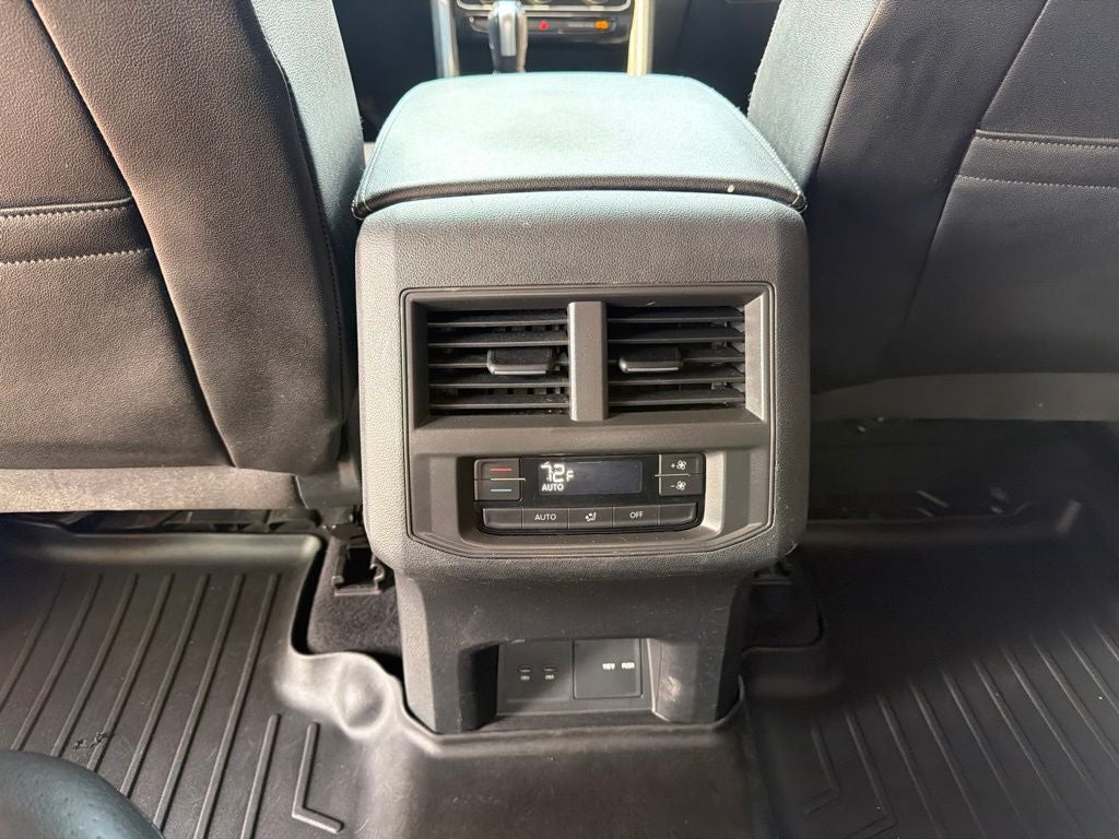 2023 Volkswagen Atlas 2.0T SEL