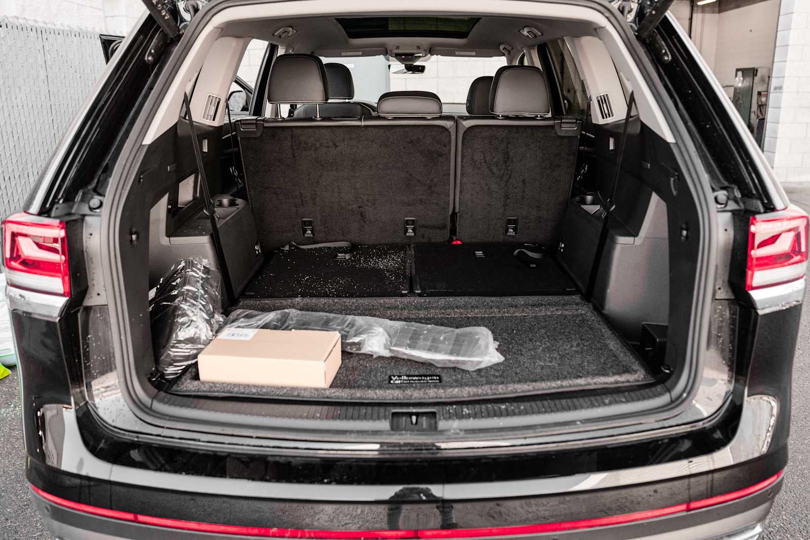 2025 Volkswagen Atlas 2.0T SEL