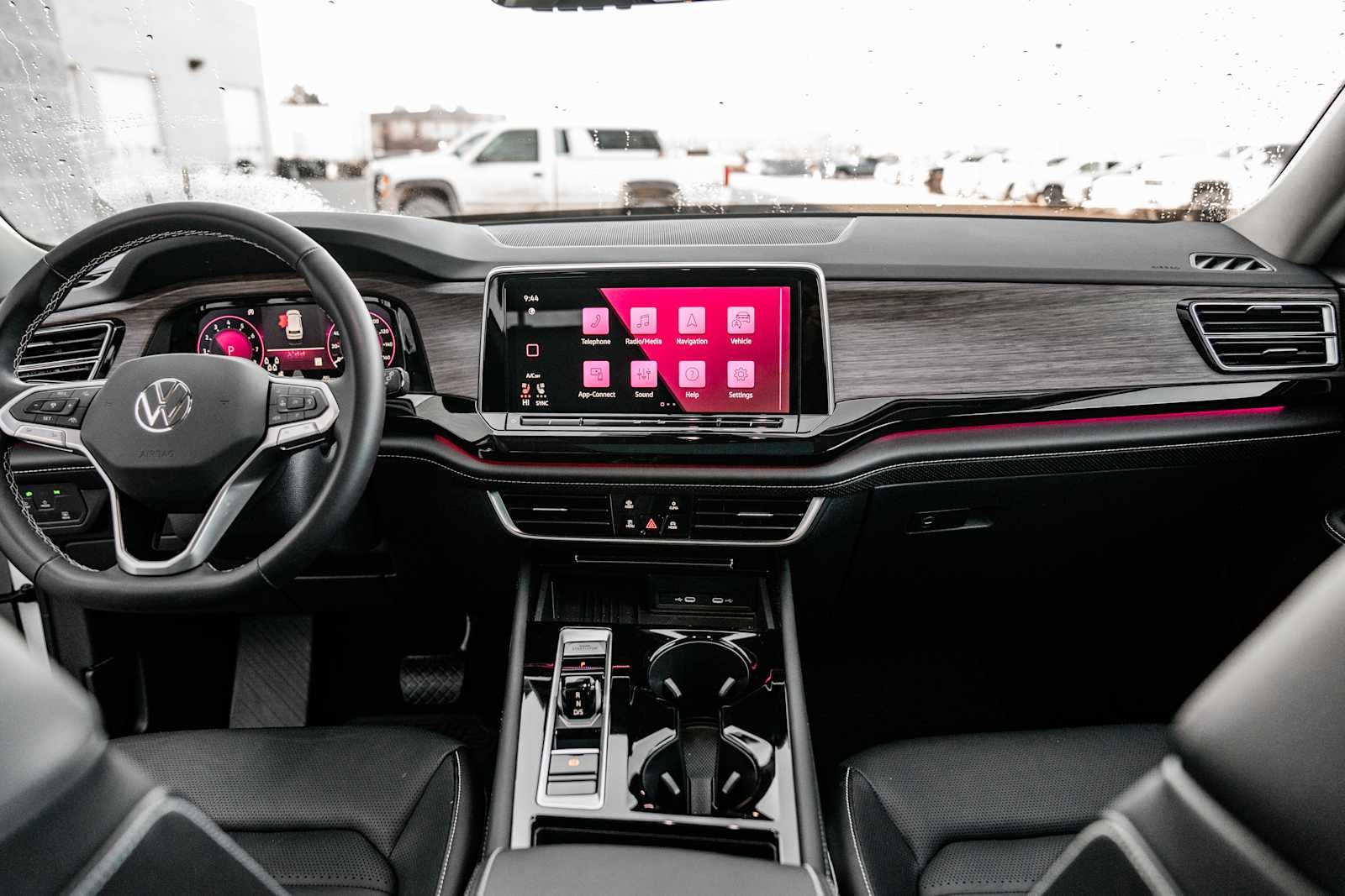 2025 Volkswagen Atlas 2.0T SEL