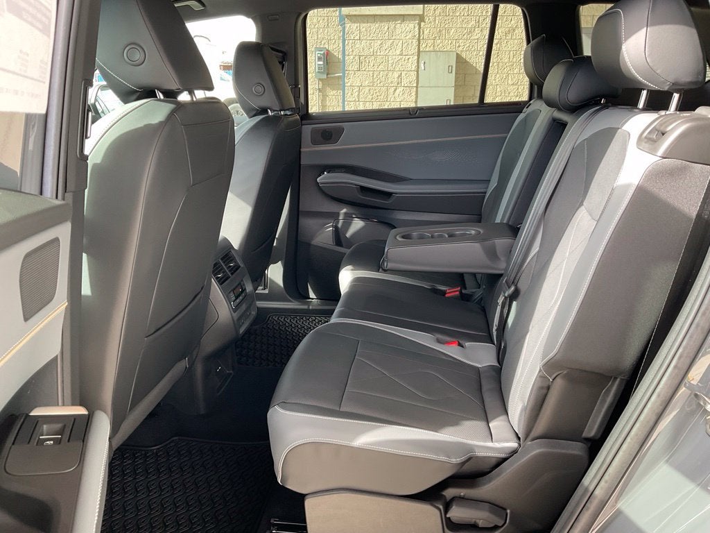 2027 Volkswagen Atlas 2.0T SEL