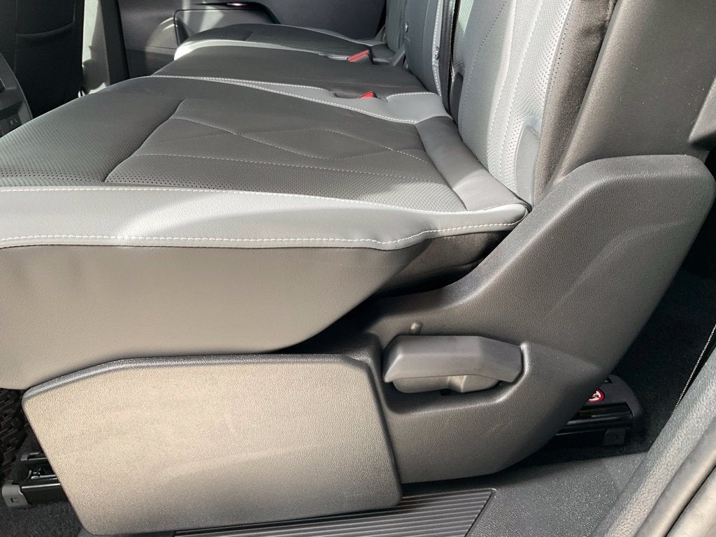 2027 Volkswagen Atlas 2.0T SEL