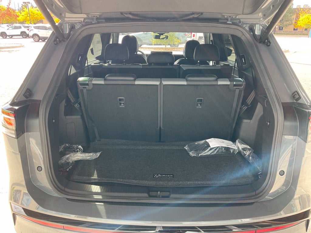 2027 Volkswagen Atlas 2.0T SEL