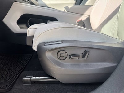 2027 Volkswagen Atlas SEL R-Line