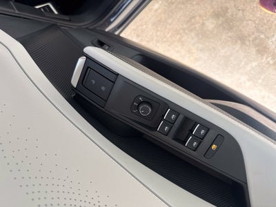 2027 Volkswagen Atlas SEL R-Line