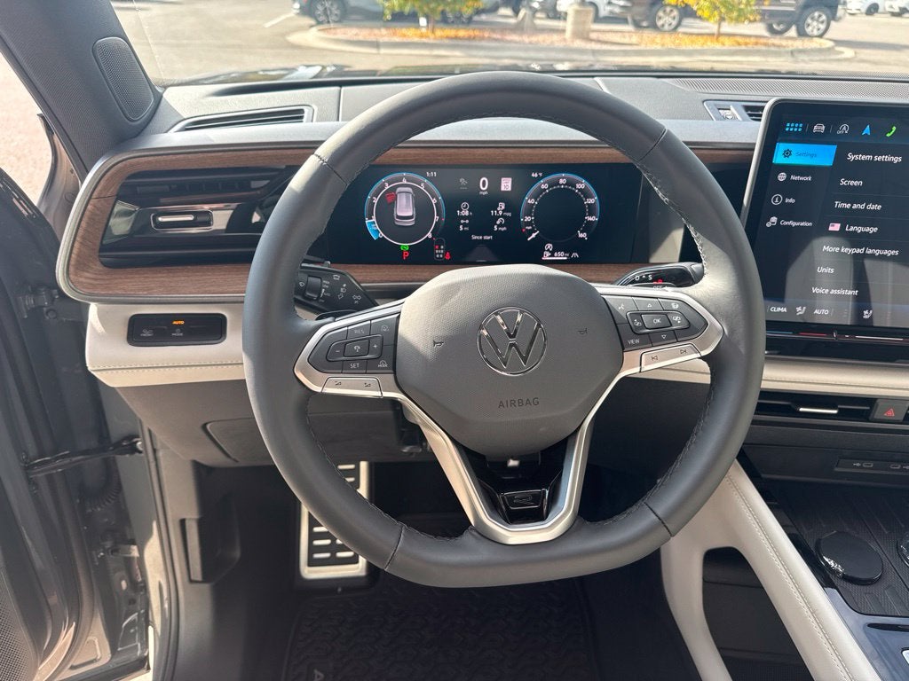 2027 Volkswagen Atlas SEL R-Line