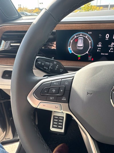 2027 Volkswagen Atlas SEL R-Line