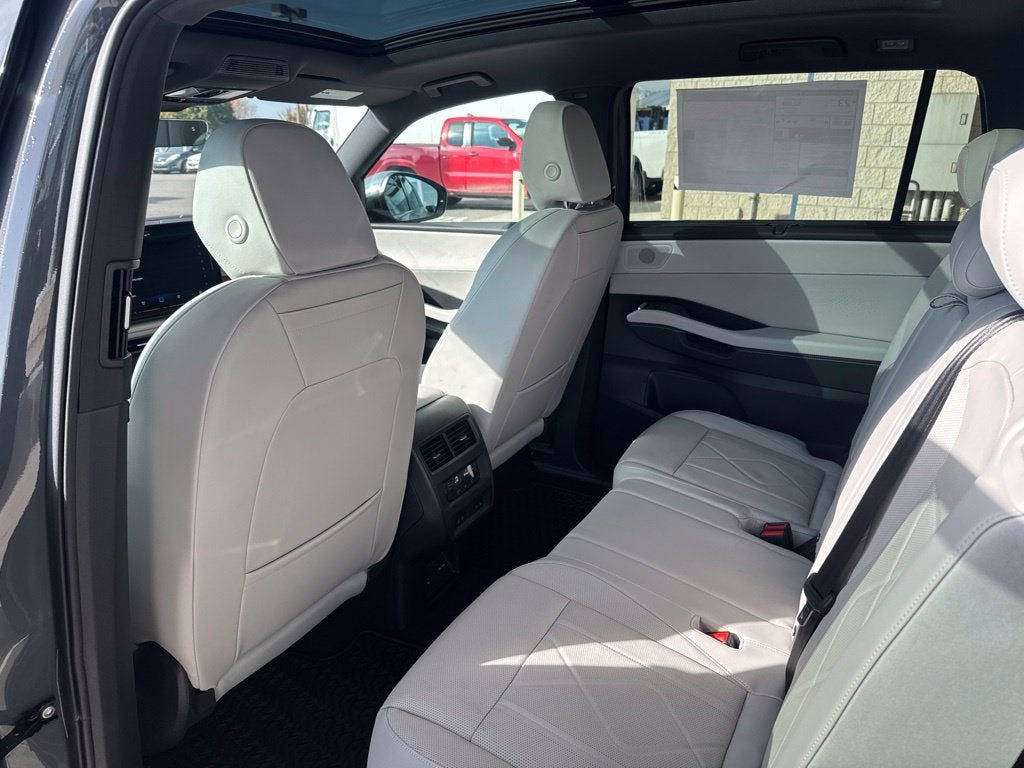 2027 Volkswagen Atlas SEL R-Line