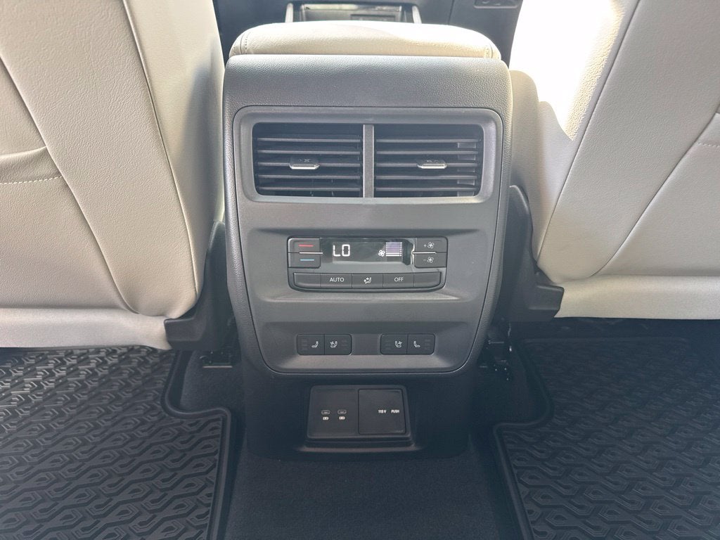 2027 Volkswagen Atlas SEL R-Line