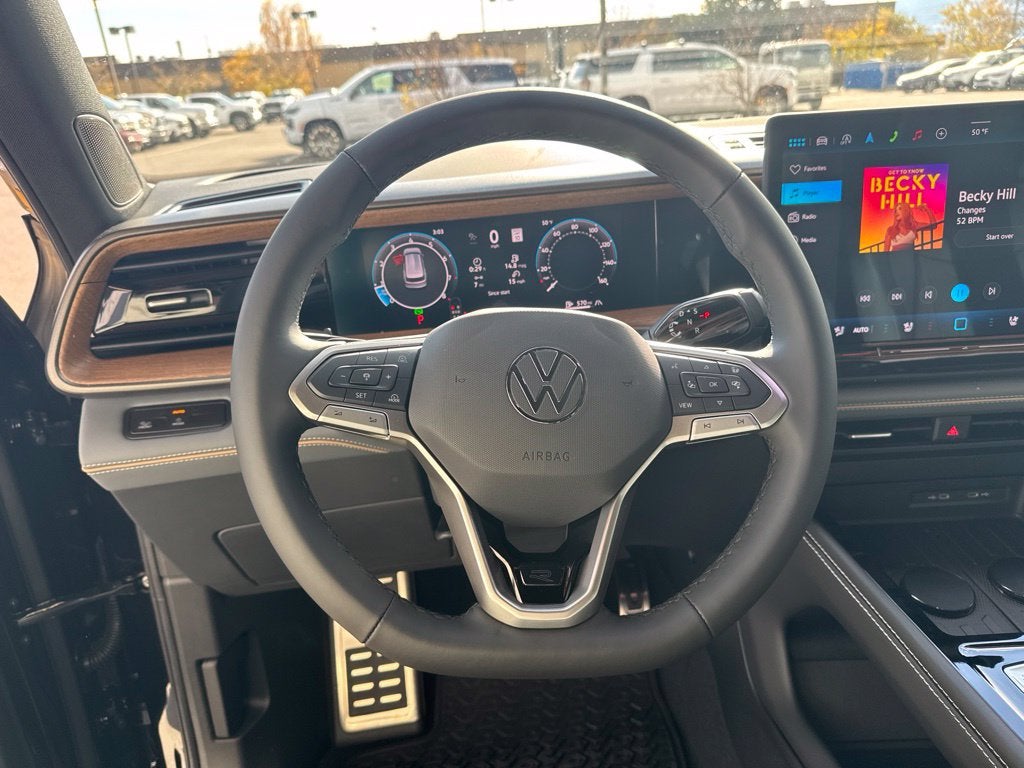 2027 Volkswagen Atlas SEL R-Line