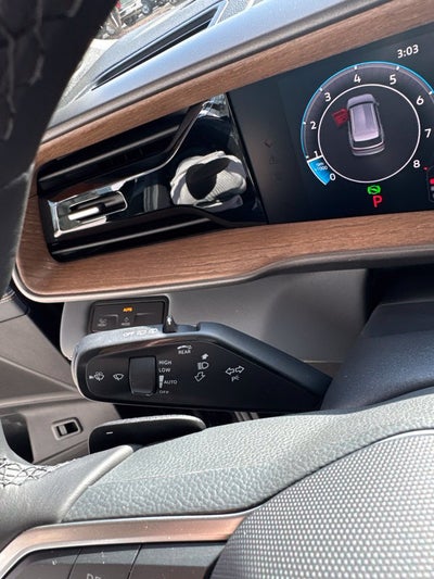2027 Volkswagen Atlas SEL R-Line
