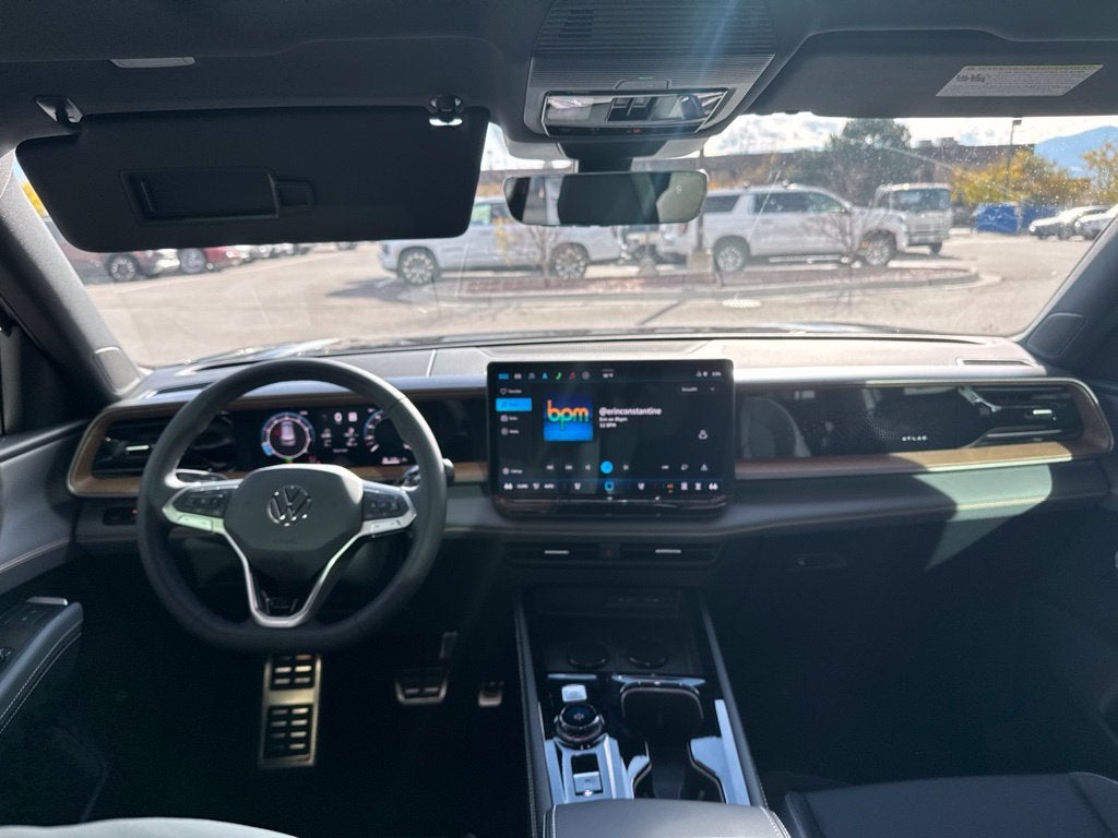 2027 Volkswagen Atlas SEL R-Line