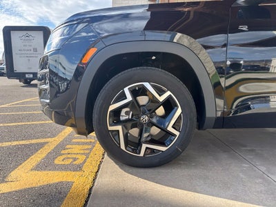 2027 Volkswagen Atlas SEL R-Line