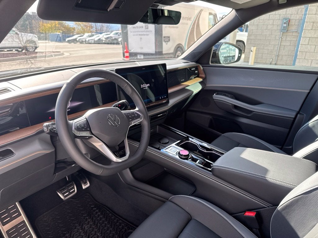 2027 Volkswagen Atlas SEL R-Line