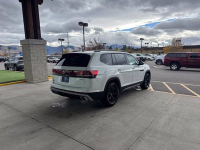 2024 Volkswagen Atlas 2.0T Peak Edition SE w/Technology