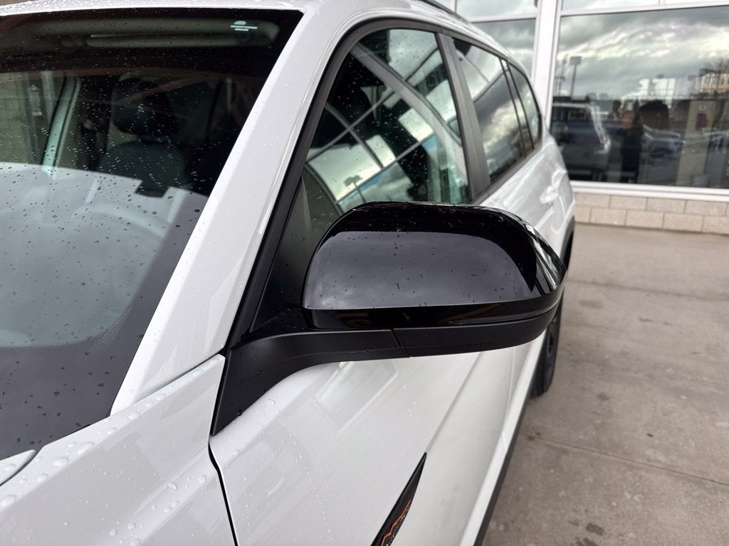 2024 Volkswagen Atlas 2.0T Peak Edition SE w/Technology