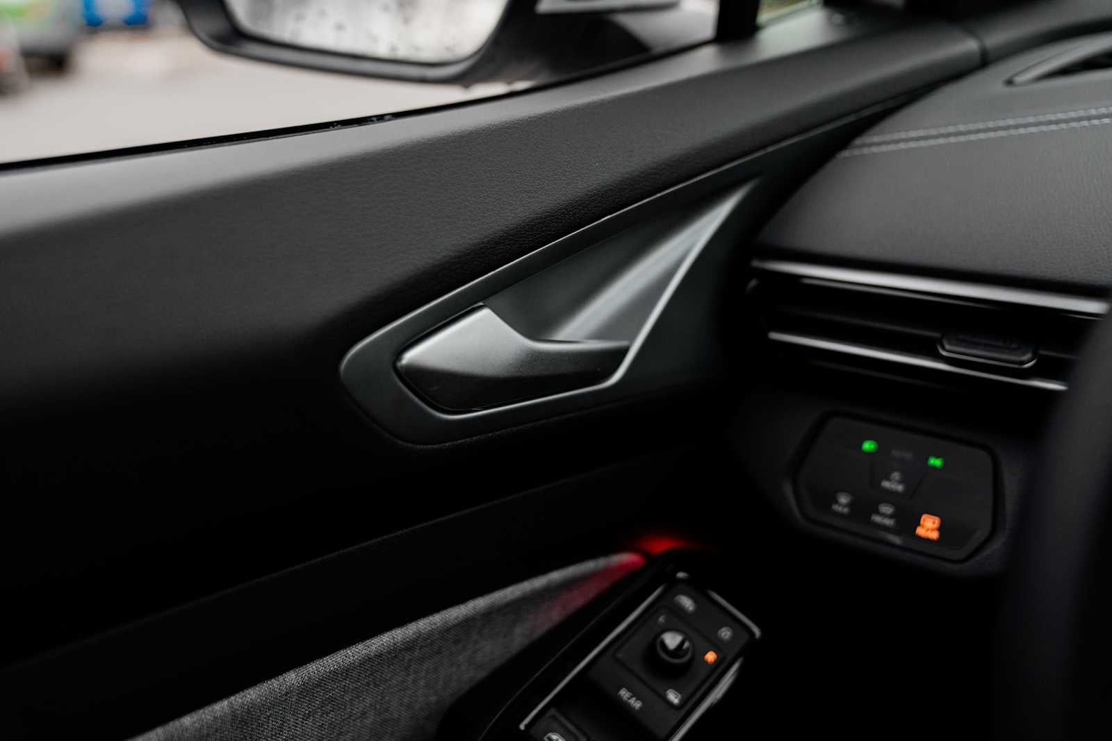 2026 Volkswagen ID.4 PRO