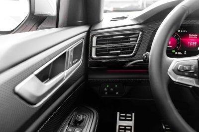 2026 Volkswagen Atlas Cross Sport 2.0T SEL Premium R-Line 4MOTION