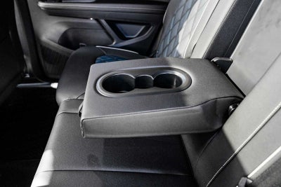 2026 Volkswagen Atlas Cross Sport 2.0T SEL Premium R-Line 4MOTION