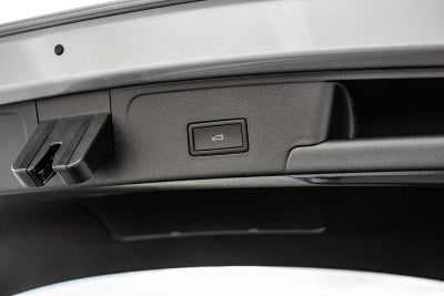 2026 Volkswagen Atlas Cross Sport 2.0T SEL Premium R-Line 4MOTION