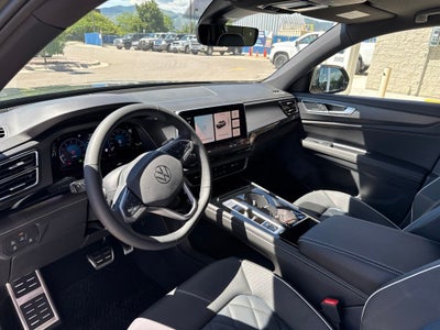 2026 Volkswagen Atlas Cross Sport 2.0T SEL Premium R-Line