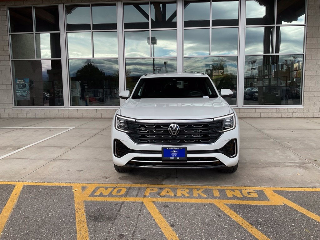 2026 Volkswagen Atlas Cross Sport 2.0T SEL Premium R-Line