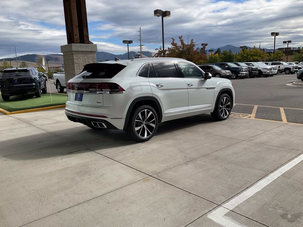 2026 Volkswagen Atlas Cross Sport 2.0T SEL Premium R-Line
