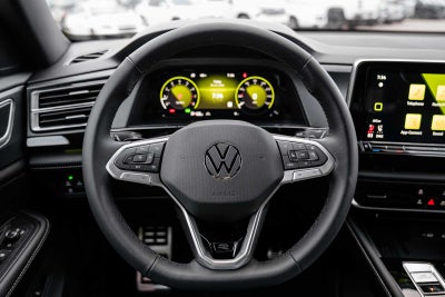 2026 Volkswagen Atlas Cross Sport 2.0T SEL Premium R-Line 4MOTION