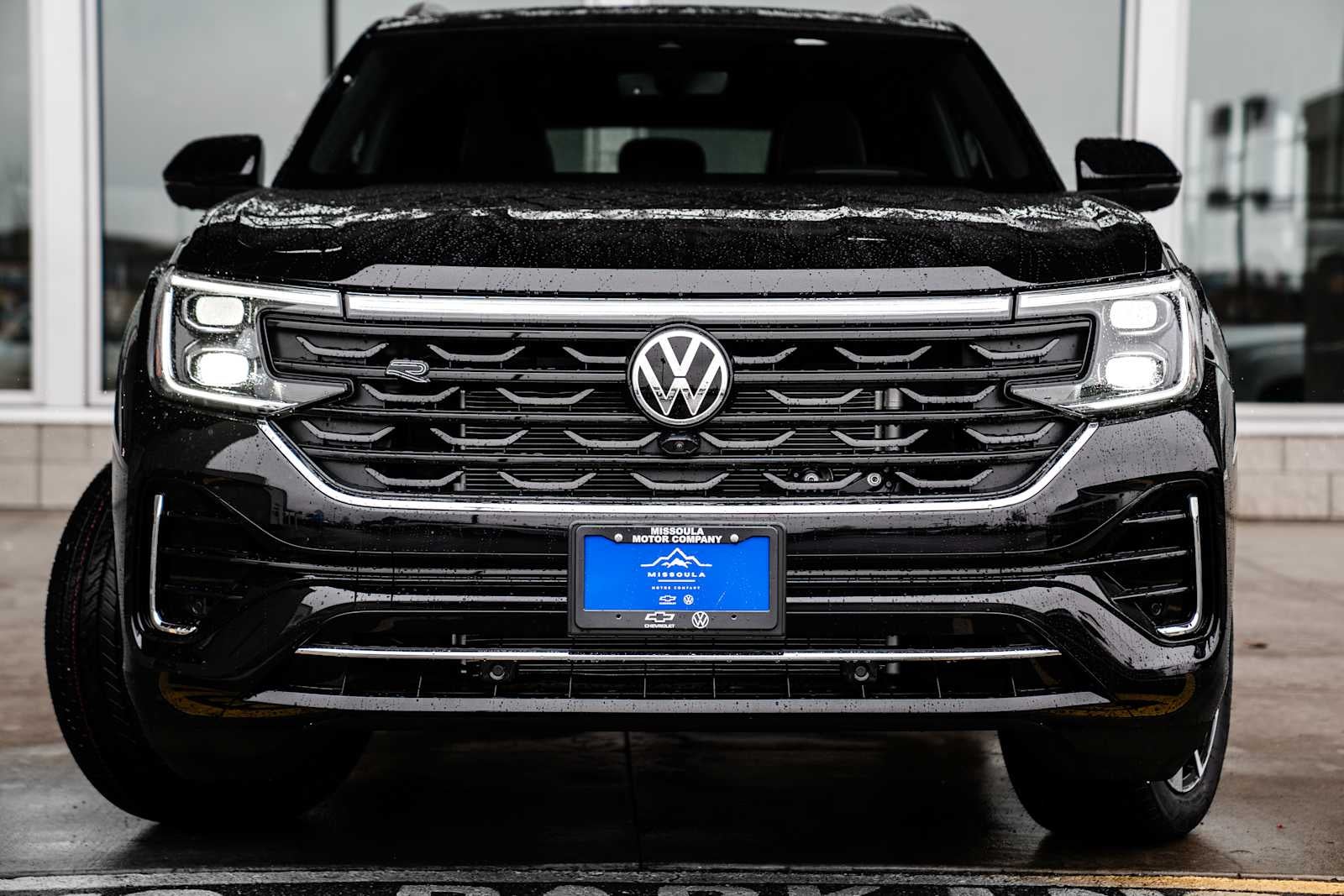 2026 Volkswagen Atlas Cross Sport 2.0T SEL Premium R-Line 4MOTION