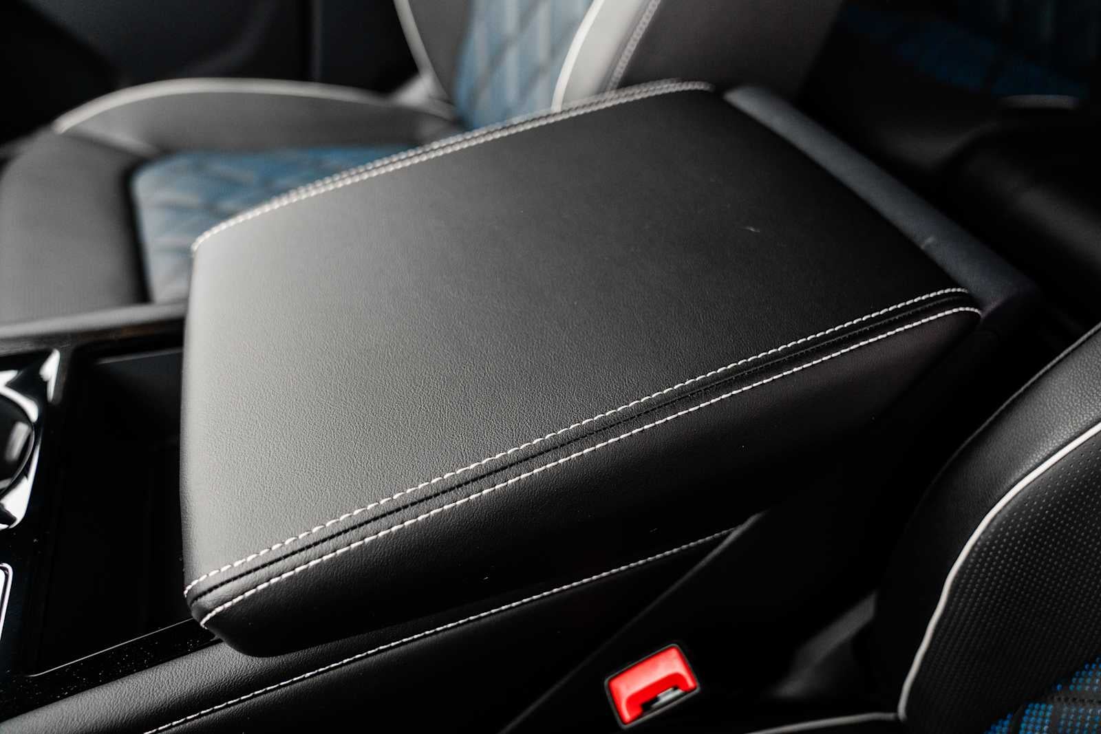 2026 Volkswagen Atlas Cross Sport 2.0T SEL Premium R-Line 4MOTION