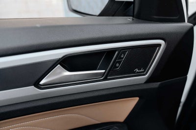 2023 Volkswagen Atlas Cross Sport 3.6L V6 SEL Premium R-Line