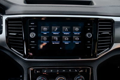 2023 Volkswagen Atlas Cross Sport 3.6L V6 SEL Premium R-Line