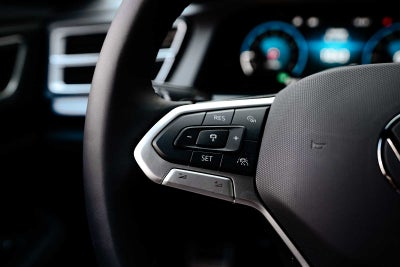 2025 Volkswagen Atlas Cross Sport 2.0T SEL Premium R-Line