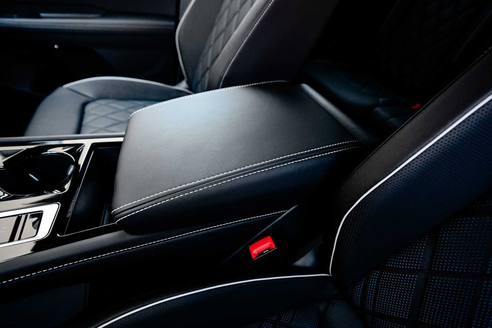 2025 Volkswagen Atlas Cross Sport 2.0T SEL Premium R-Line