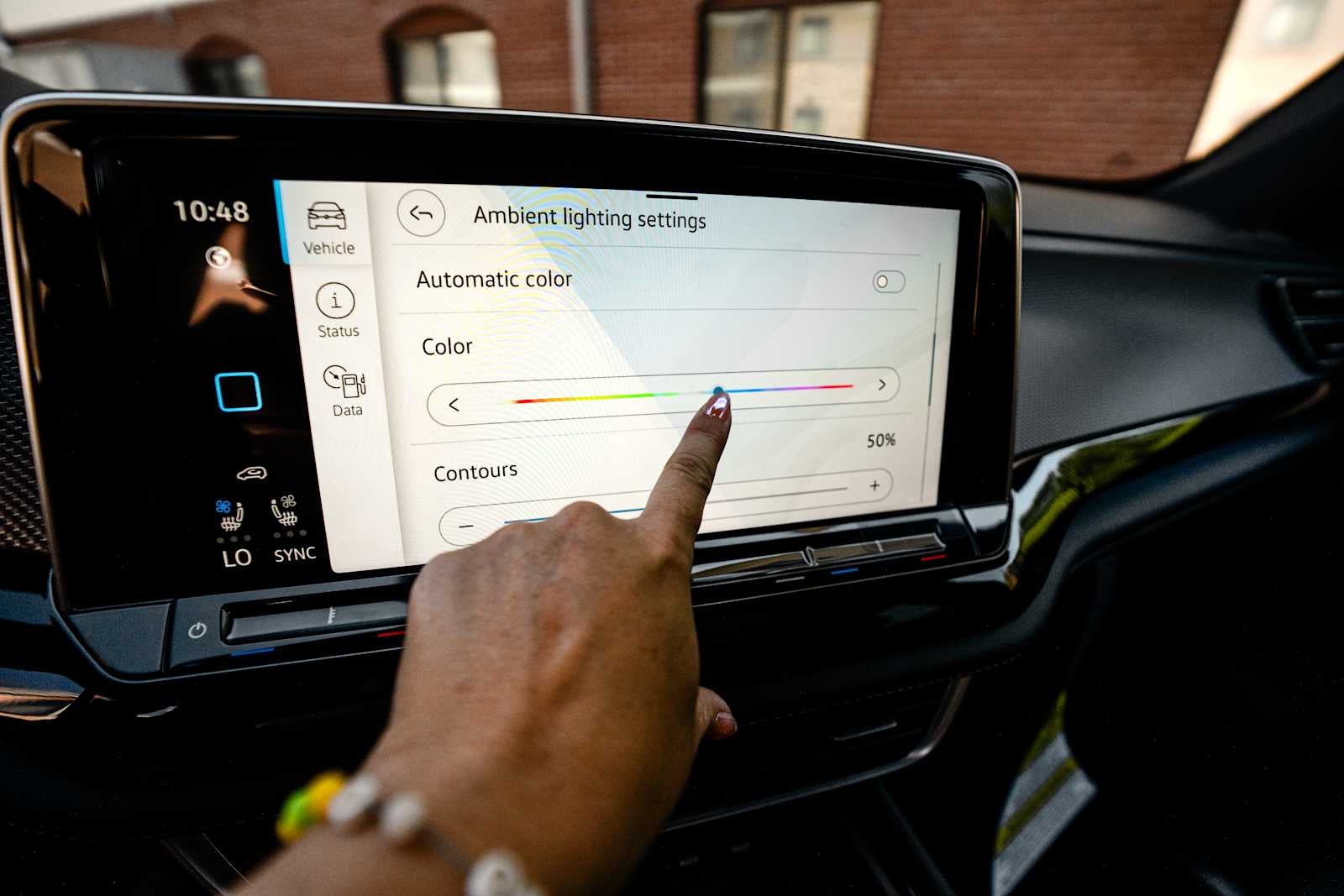 2025 Volkswagen Atlas Cross Sport 2.0T SEL Premium R-Line