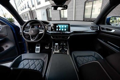 2025 Volkswagen Atlas Cross Sport 2.0T SEL Premium R-Line