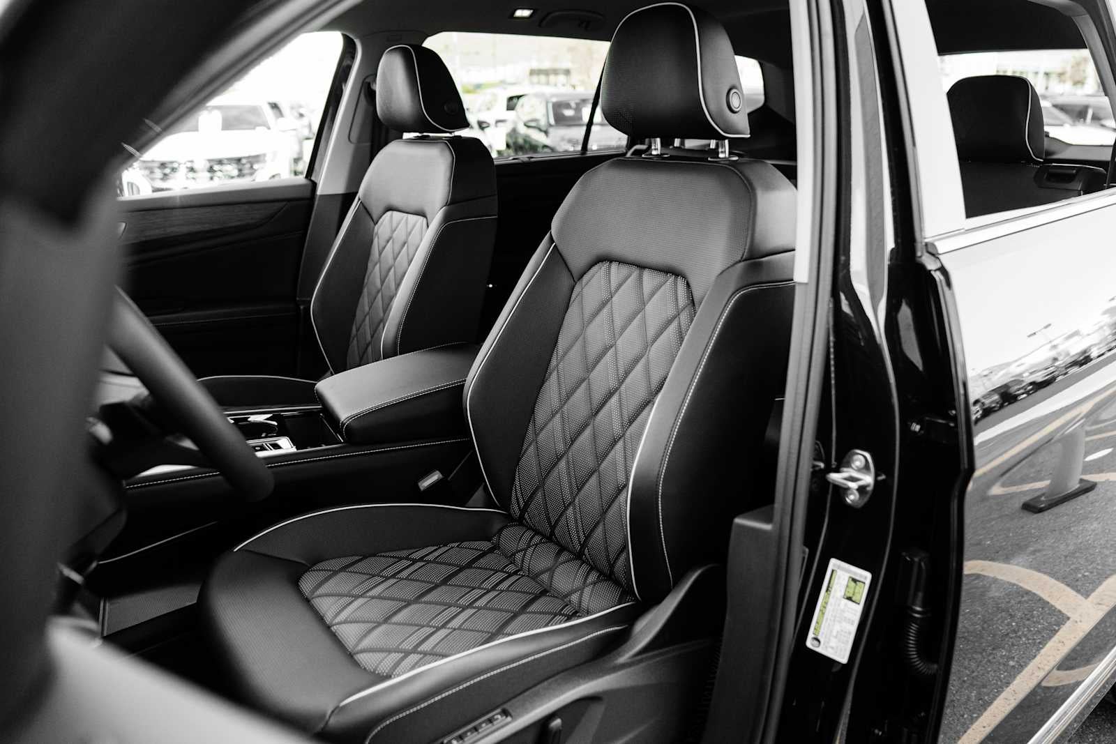 2026 Volkswagen Atlas 2.0T SEL Premium R-Line 4MOTION