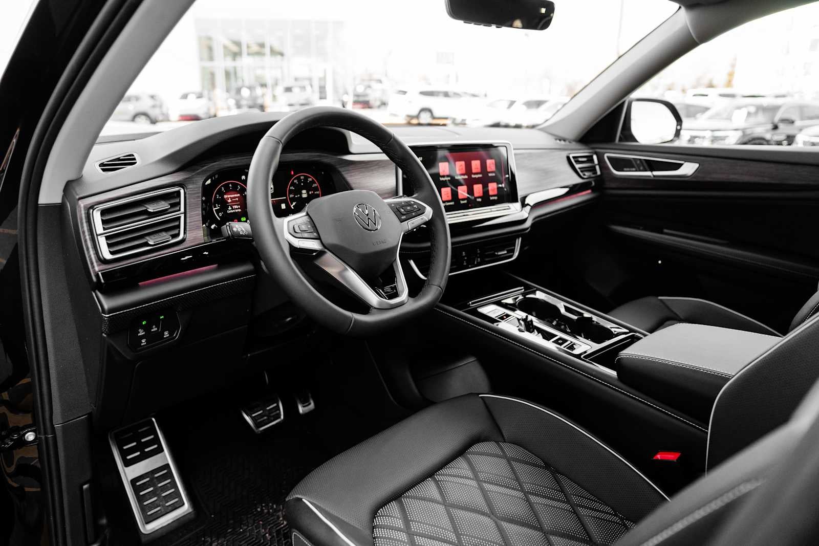 2026 Volkswagen Atlas 2.0T SEL Premium R-Line 4MOTION